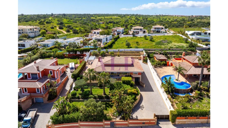 Moradia T3 para Venda em Lagos (São Sebastião e Santa Maria) Foto 42