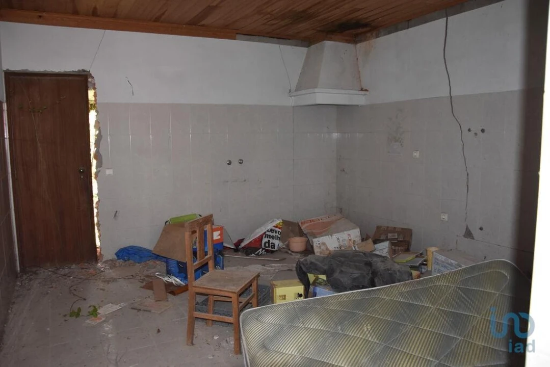 Moradia T1 para Venda em Brogueira, Parceiros de Igreja e Alcorochel Foto 14