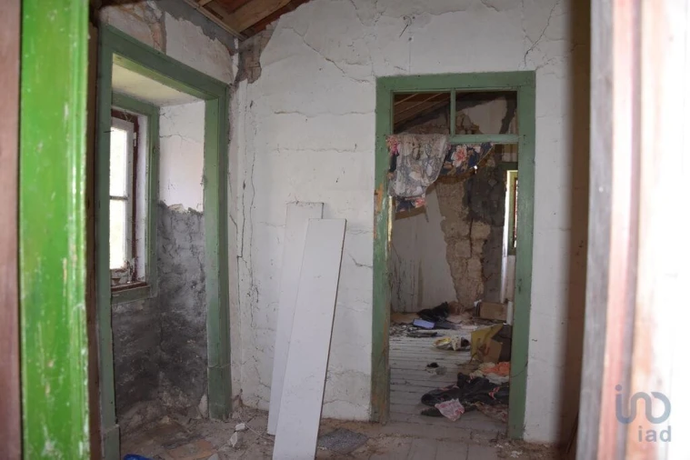 Moradia T1 para Venda em Brogueira, Parceiros de Igreja e Alcorochel Foto 15