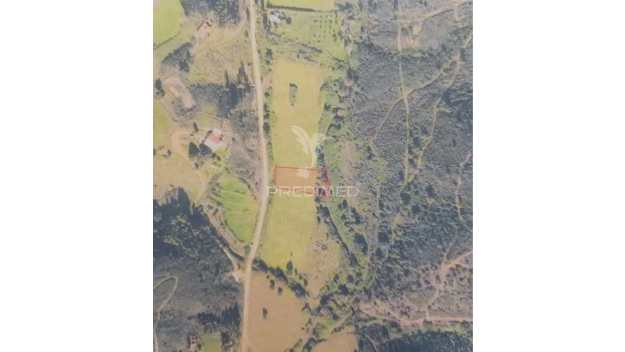 Terreno para Venda em Marmelete Foto 1