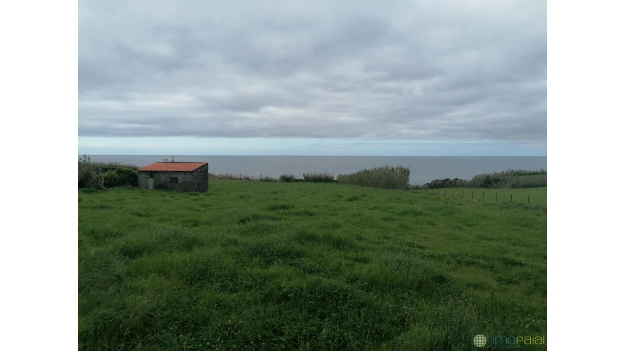 Terreno para Venda em Feteira Foto 5
