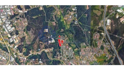 Terreno para Venda em Nogueira do Cravo e Pindelo