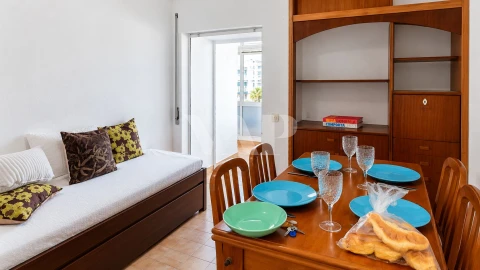 Apartamento T1 para Venda em Quarteira