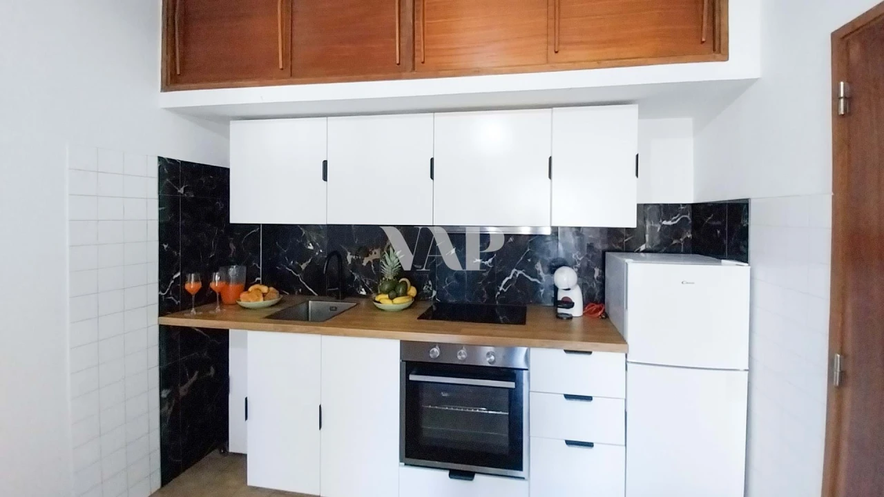 Apartamento T1 para Venda em Quarteira Foto 3
