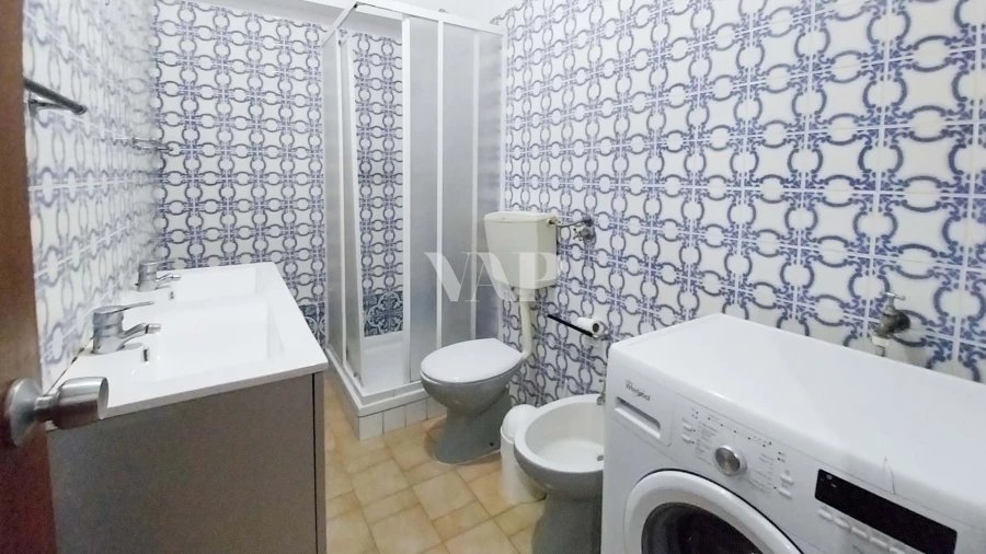 Apartamento T1 para Venda em Quarteira Foto 11