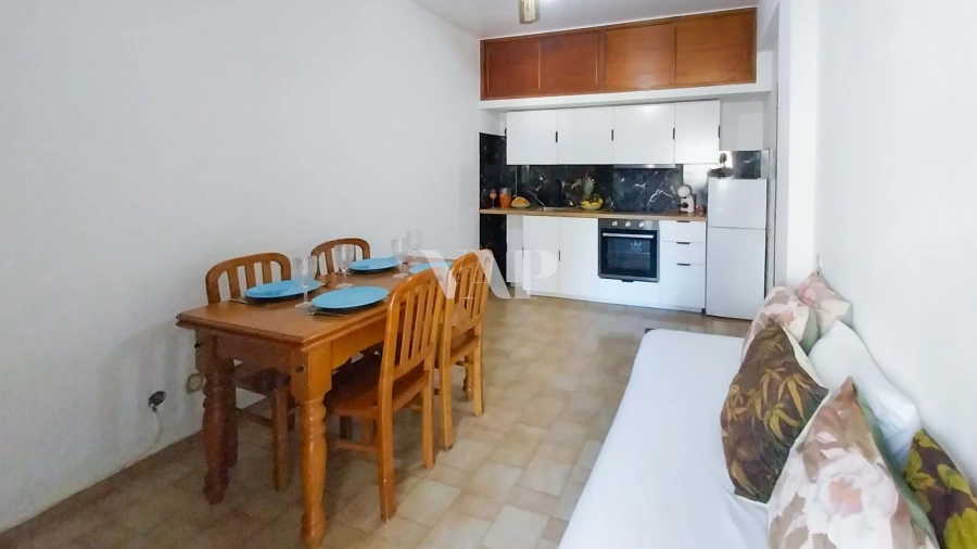 Apartamento T1 para Venda em Quarteira Foto 7