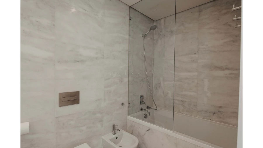 Apartamento T2 para Venda em Santo António Foto 12