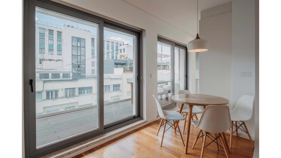 Apartamento T2 para Venda em Santo António Foto 3