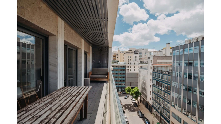 Apartamento T2 para Venda em Santo António Foto 17