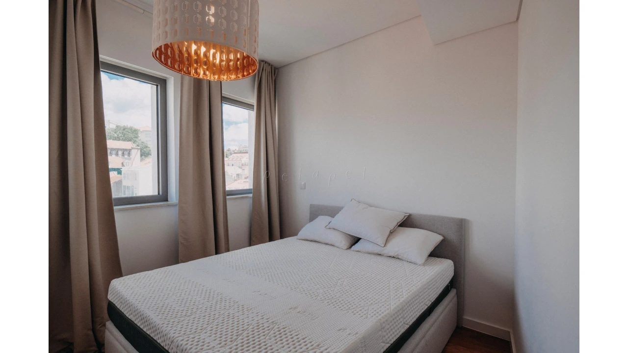 Apartamento T2 para Venda em Santo António Foto 13