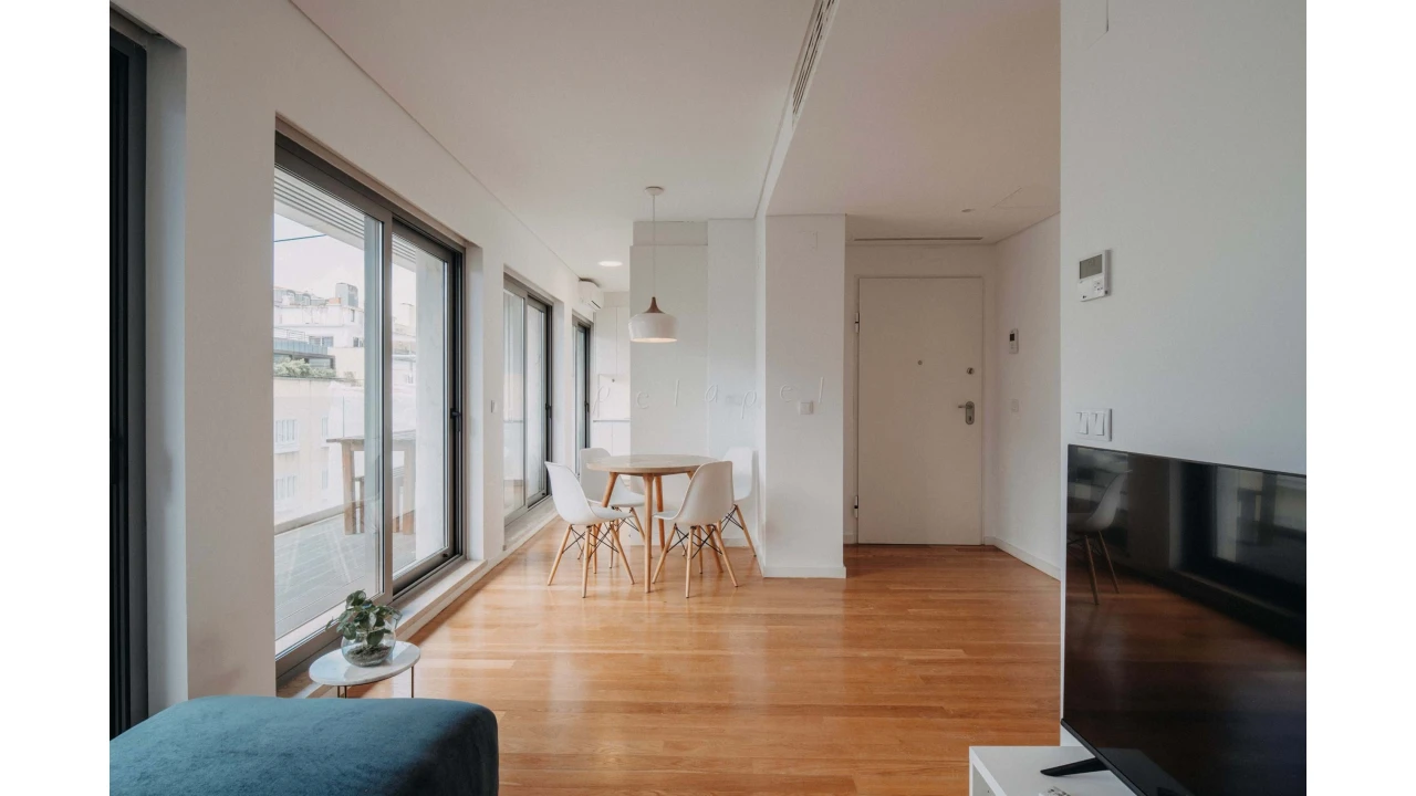 Apartamento T2 para Venda em Santo António Foto 5