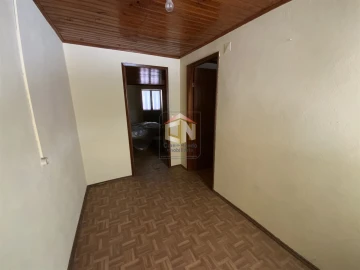 Moradia T3 para Venda em Aldeia Velha