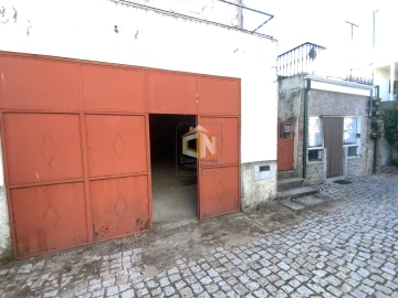 Moradia T3 para Venda em Aldeia Velha