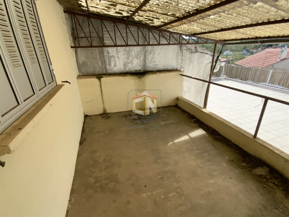 Moradia T3 para Venda em Aldeia Velha Foto 17