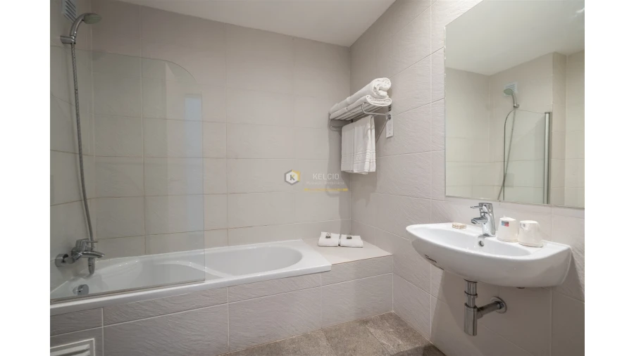 Apartamento T3 para Venda em Mexilhoeira Grande Foto 22