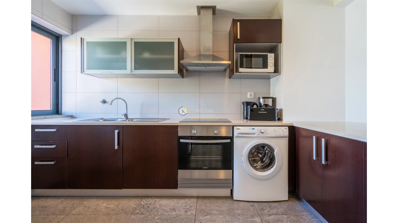 Apartamento T3 para Venda em Mexilhoeira Grande Foto 9