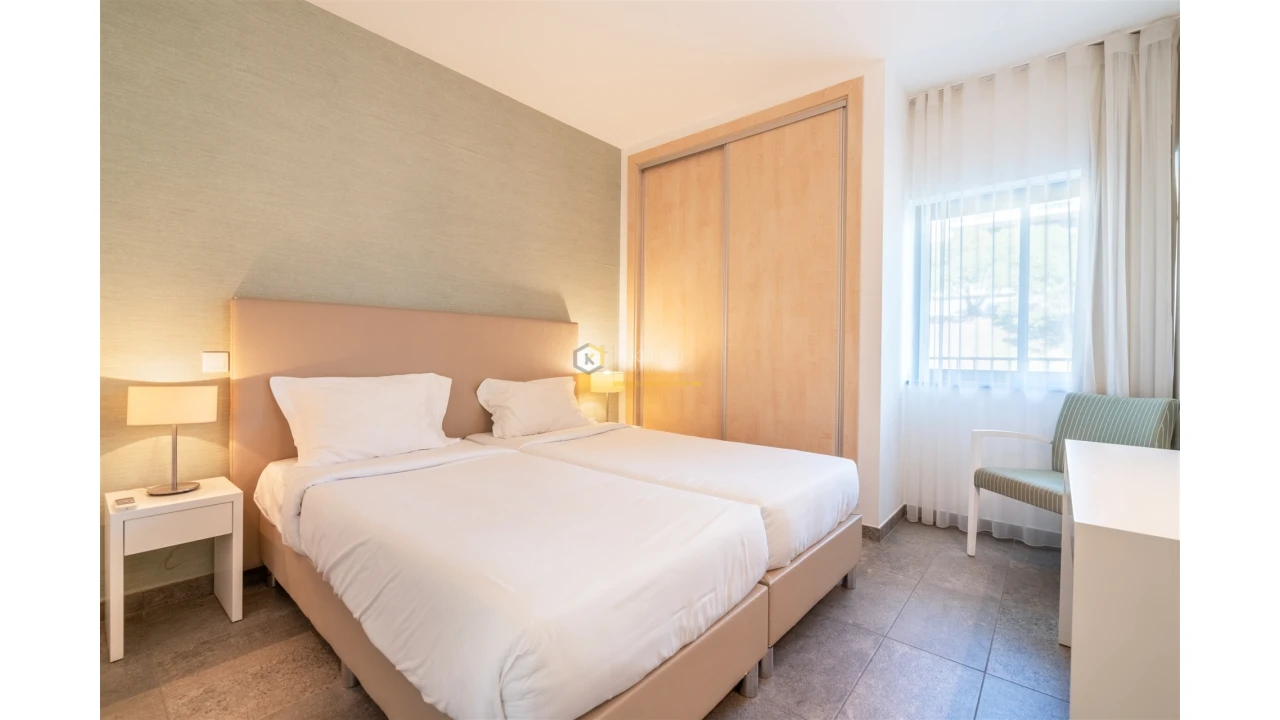 Apartamento T1 para Venda em Mexilhoeira Grande Foto 16