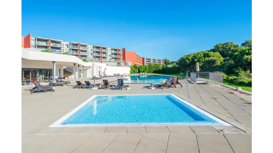 Apartamento T1 para Venda em Mexilhoeira Grande Foto 24