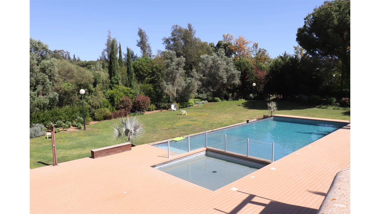 Moradia T2 para Venda em Quarteira Foto 23