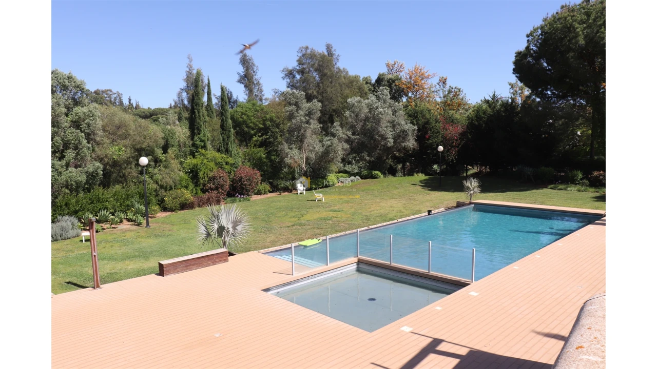 Moradia T2 para Venda em Quarteira Foto 24