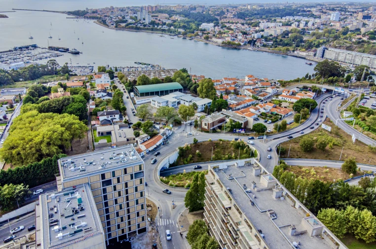 Apartamento T3 para Venda em Santa Marinha e São Pedro da Afurada Foto 5