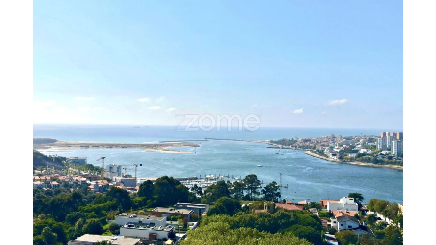 Apartamento T4 para Venda em Santa Marinha e São Pedro da Afurada Foto 19