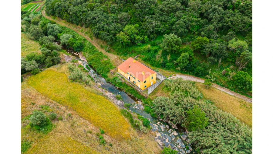 Quinta T4 para Venda em Loures Foto 3