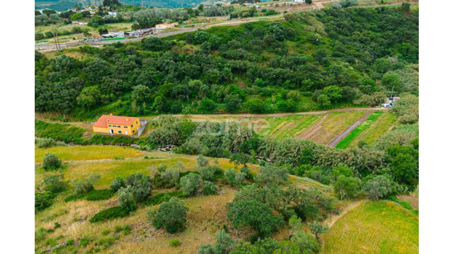 Quinta T4 para Venda em Loures Foto 11