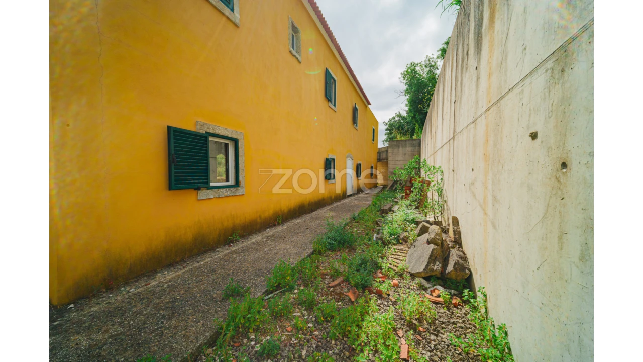 Quinta T4 para Venda em Loures Foto 12