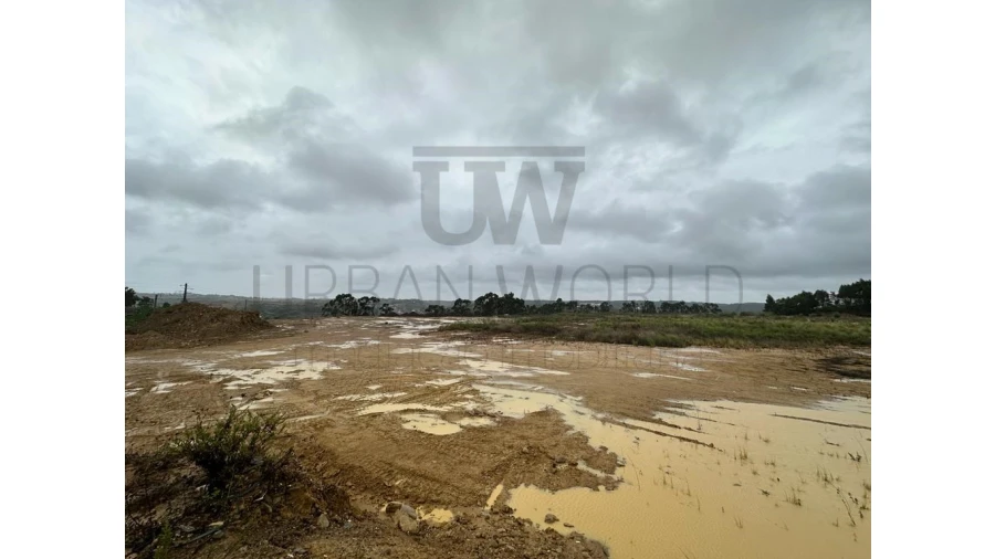 Terreno Comércio / Armazém para Venda em Santo Isidoro Foto 8
