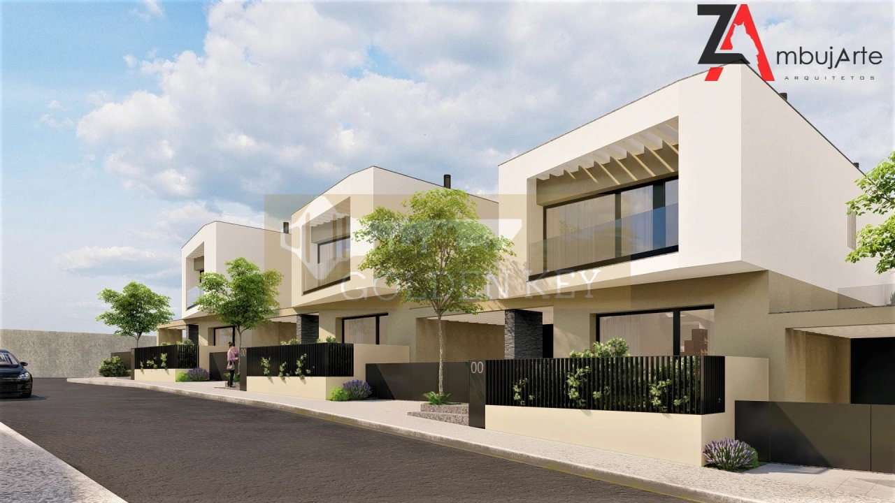 Moradia T4 para Venda em Marinha Grande Foto 2