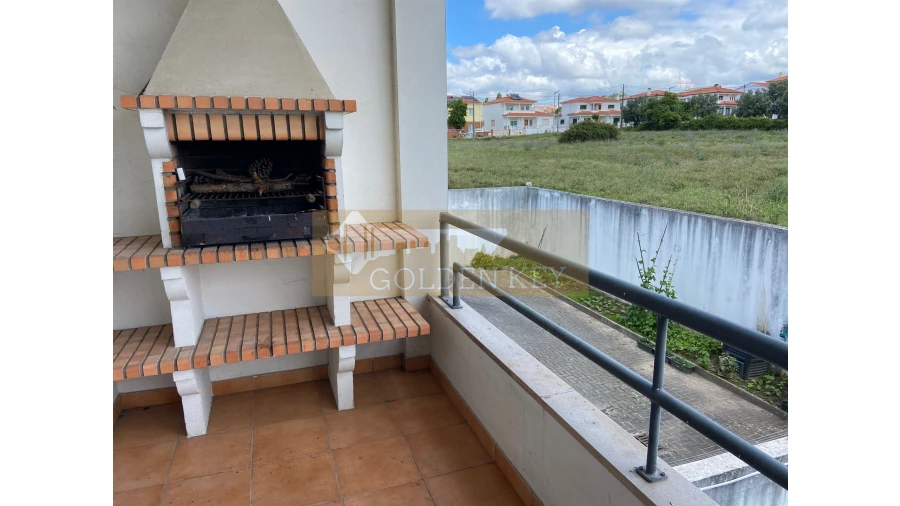 Moradia T5 para Venda em Marrazes e Barosa Foto 12