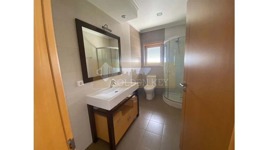 Moradia T5 para Venda em Marrazes e Barosa Foto 17