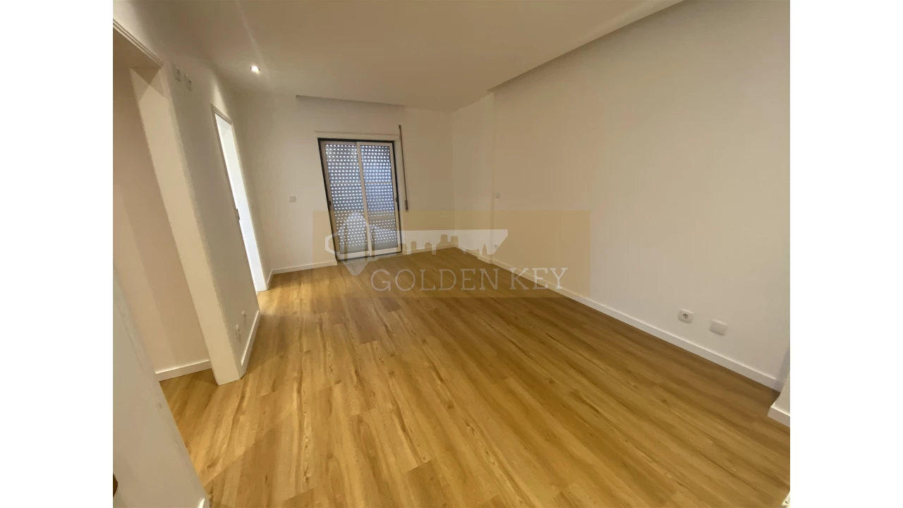 Moradia T4 para Venda em Marrazes e Barosa Foto 14