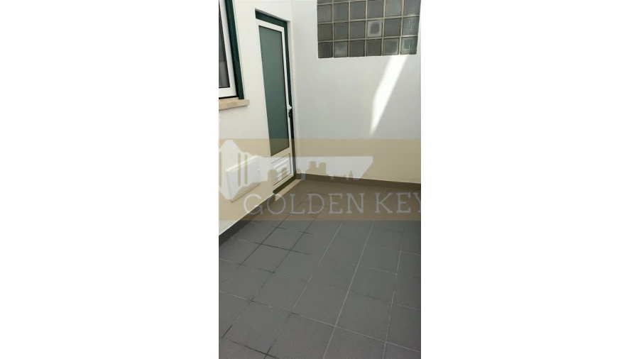 Apartamento T2 para Venda em São João Baptista e Santa Maria dos Olivais Foto 24