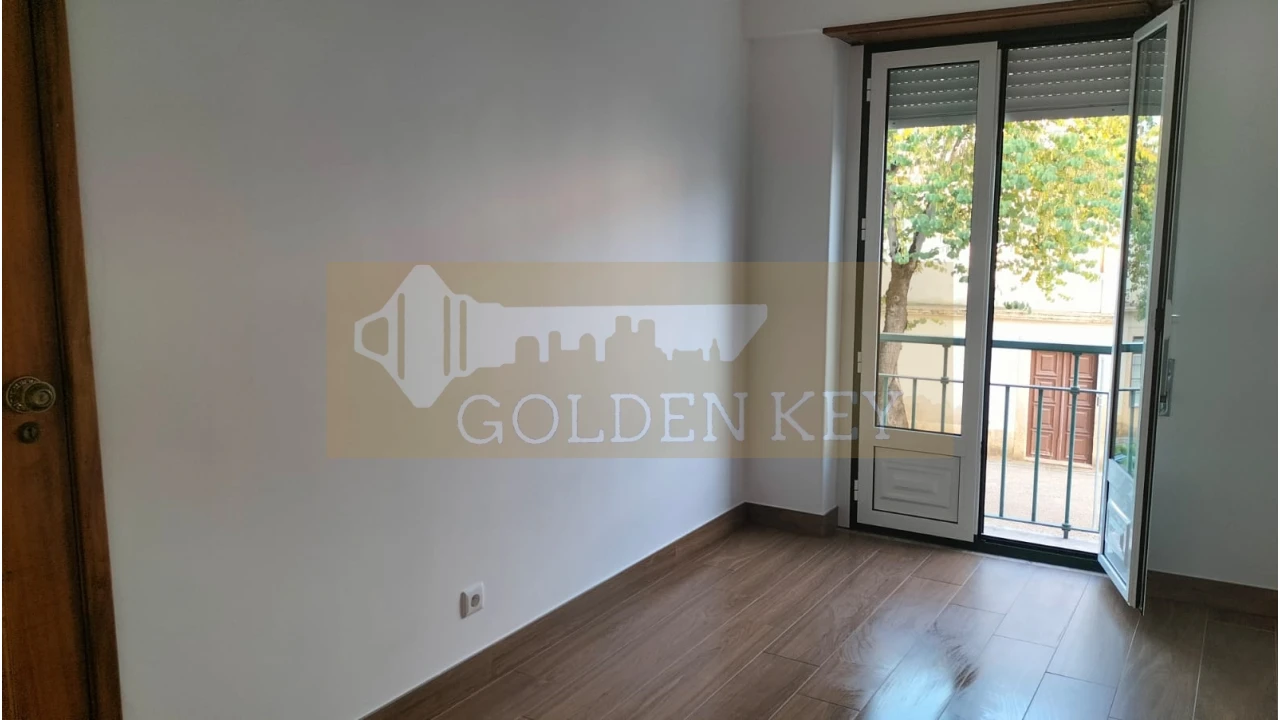 Apartamento T2 para Venda em São João Baptista e Santa Maria dos Olivais Foto 16