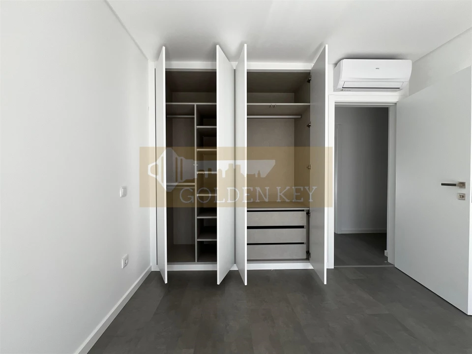 Moradia T5 para Venda em Marrazes e Barosa Foto 19