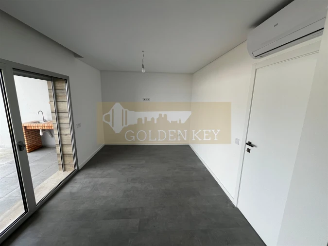 Moradia T5 para Venda em Marrazes e Barosa Foto 5