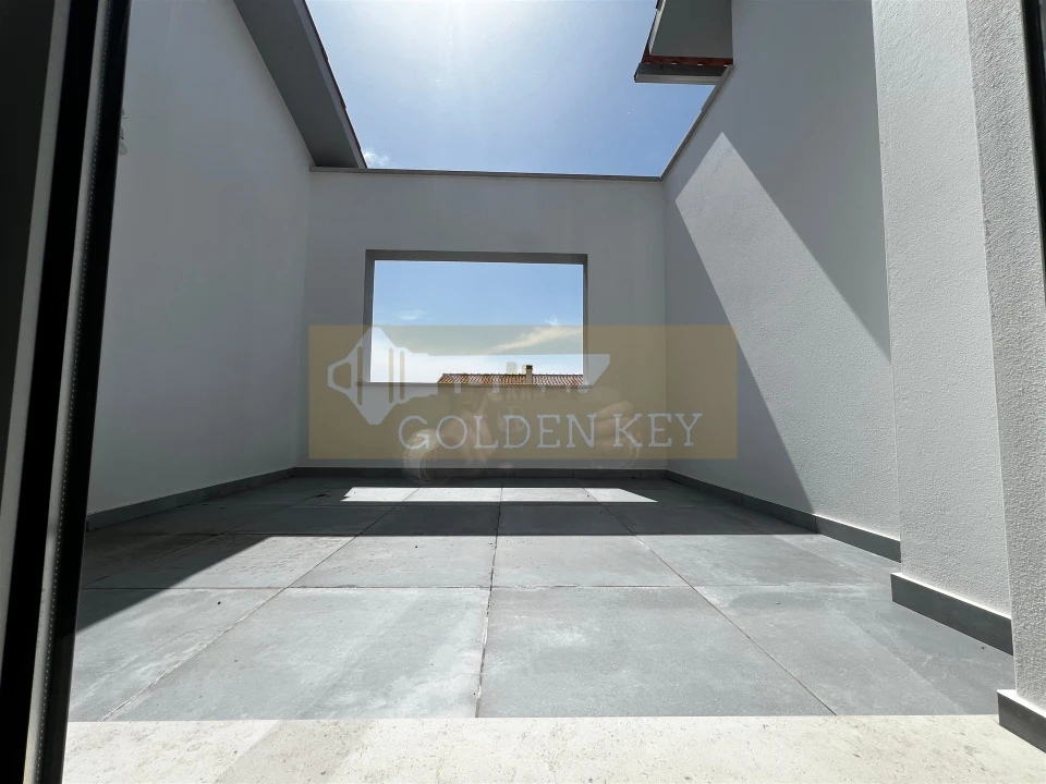 Moradia T5 para Venda em Marrazes e Barosa Foto 18