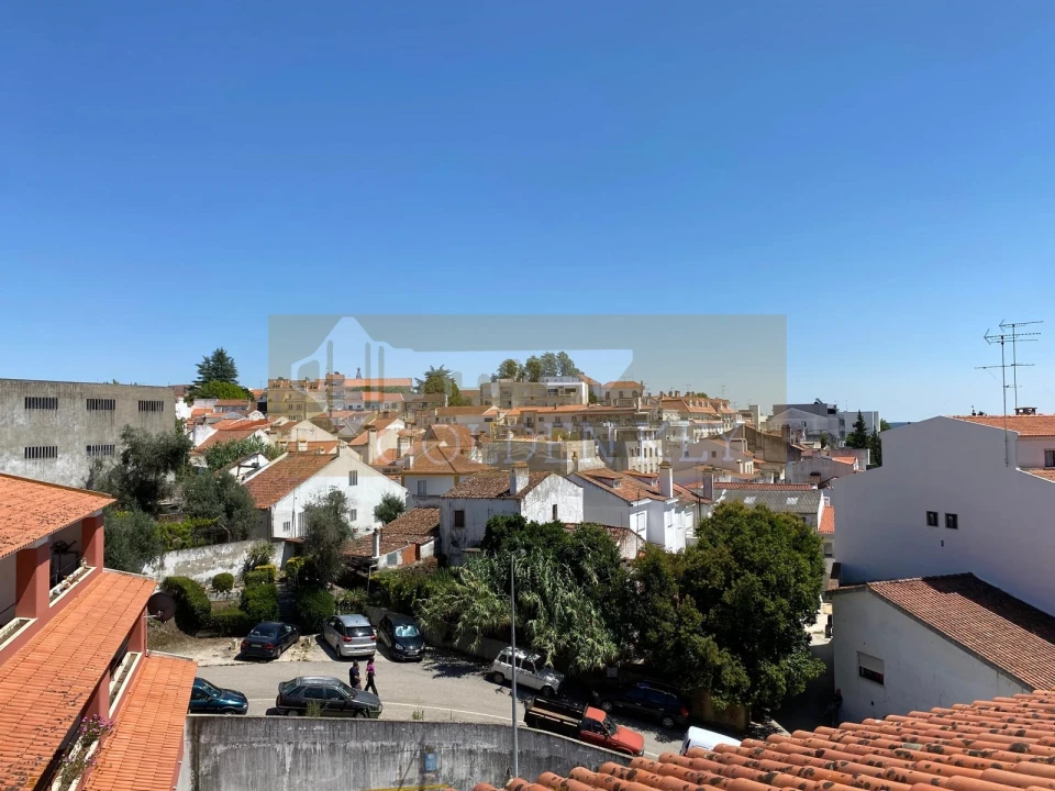 Apartamento T2 para Venda em Abrantes (São Vicente e São João) e Alferrarede Foto 36