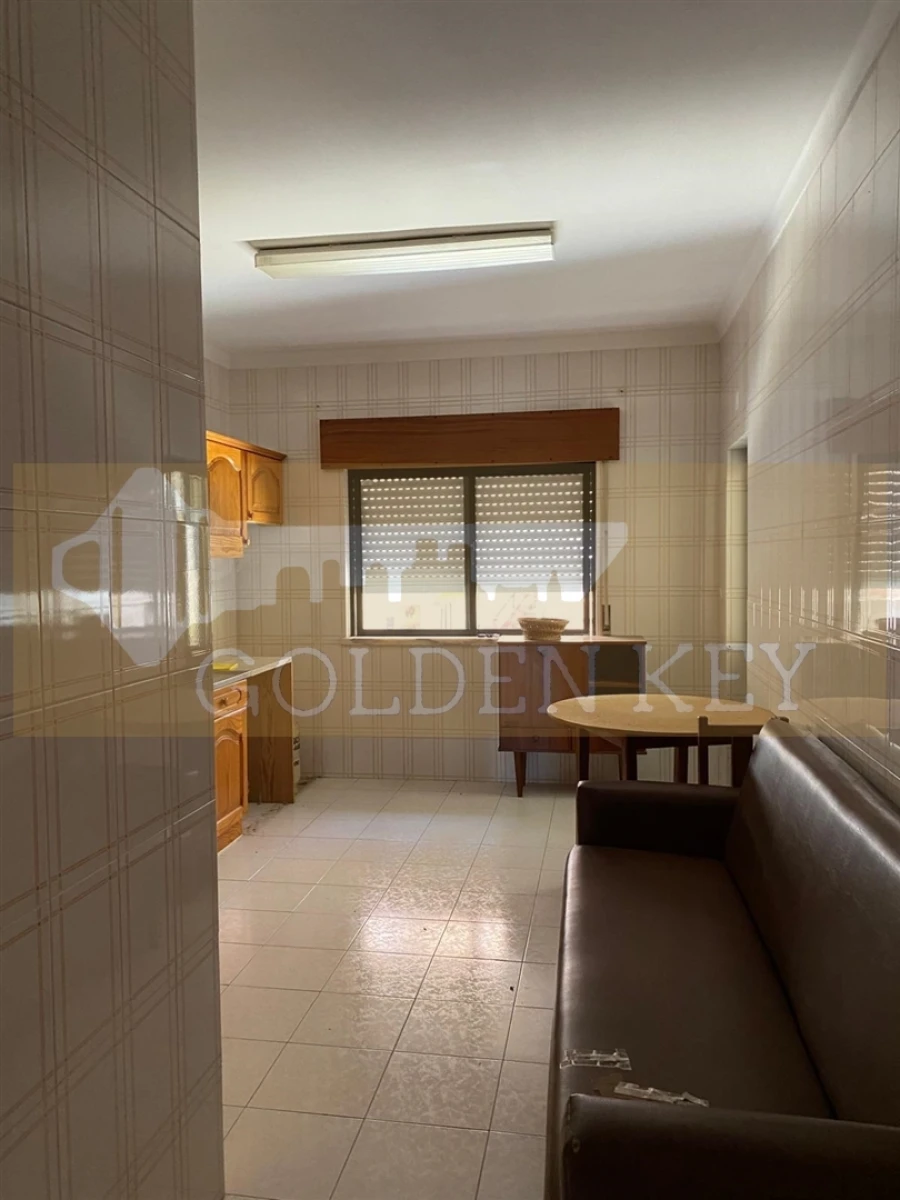 Apartamento T2 para Venda em Abrantes (São Vicente e São João) e Alferrarede Foto 25