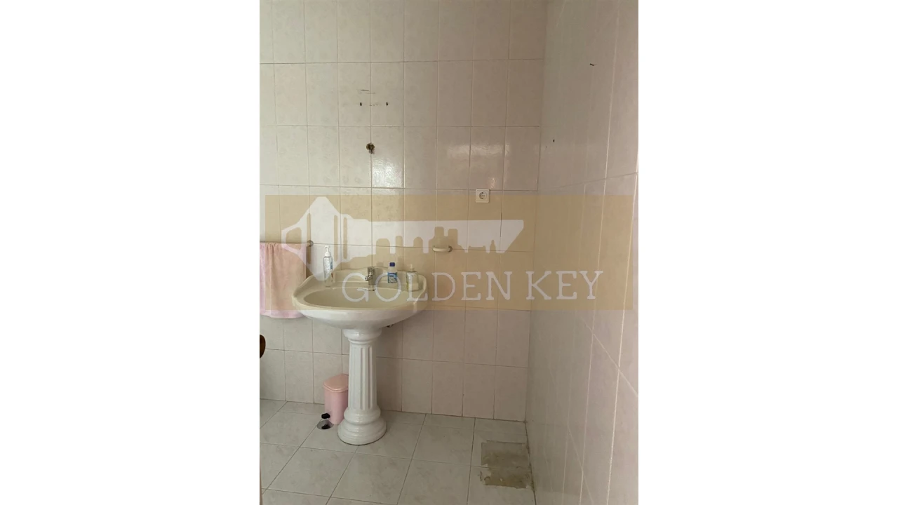 Apartamento T2 para Venda em Abrantes (São Vicente e São João) e Alferrarede Foto 29