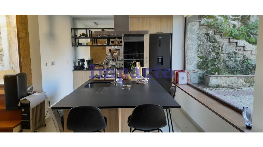 Moradia T3 para Venda em Vila Chã, Codal e Vila Cova de Perrinho Foto 2