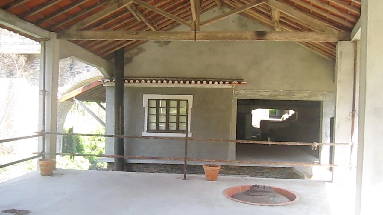 Moradia T2 para Venda em Raiva, Pedorido e Paraíso Foto 3