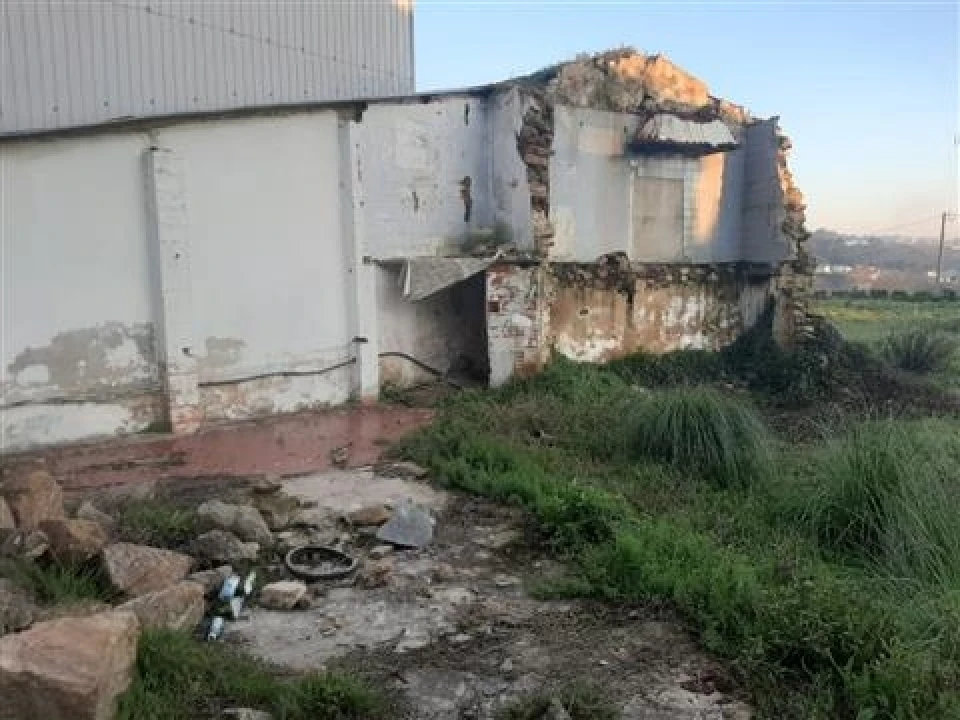 Terreno para Venda em Vila de Cucujães Foto 3