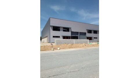 Armazém para Venda em Pinheiro da Bemposta, Travanca e Palmaz