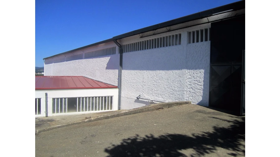Armazém para Venda em Vila de Cucujães Foto 10