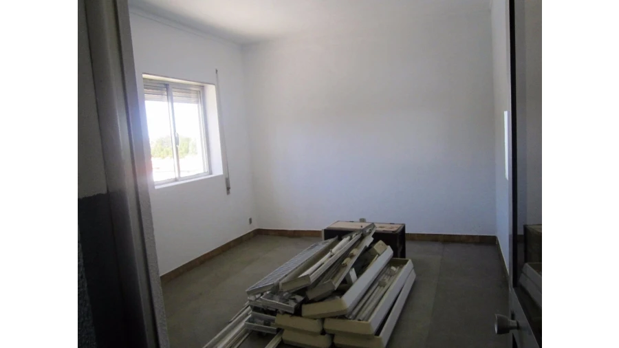 Armazém para Venda em Vila de Cucujães Foto 13