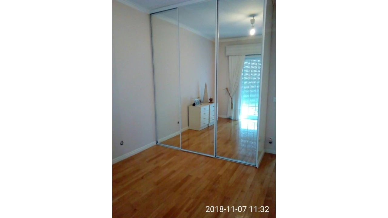 Moradia T3 para Venda em Arrifana Foto 17