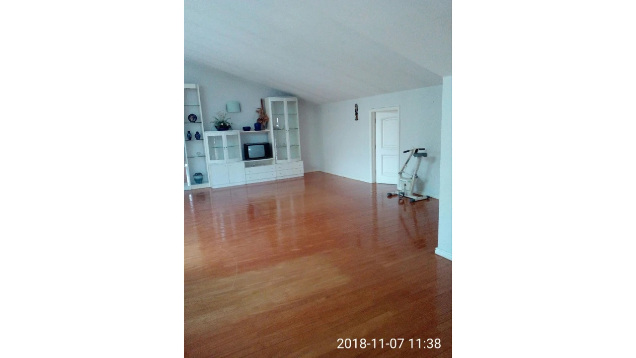 Moradia T3 para Venda em Arrifana Foto 5